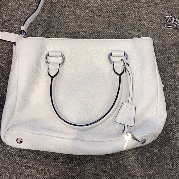 Prada Bag - Picture 6 of 7